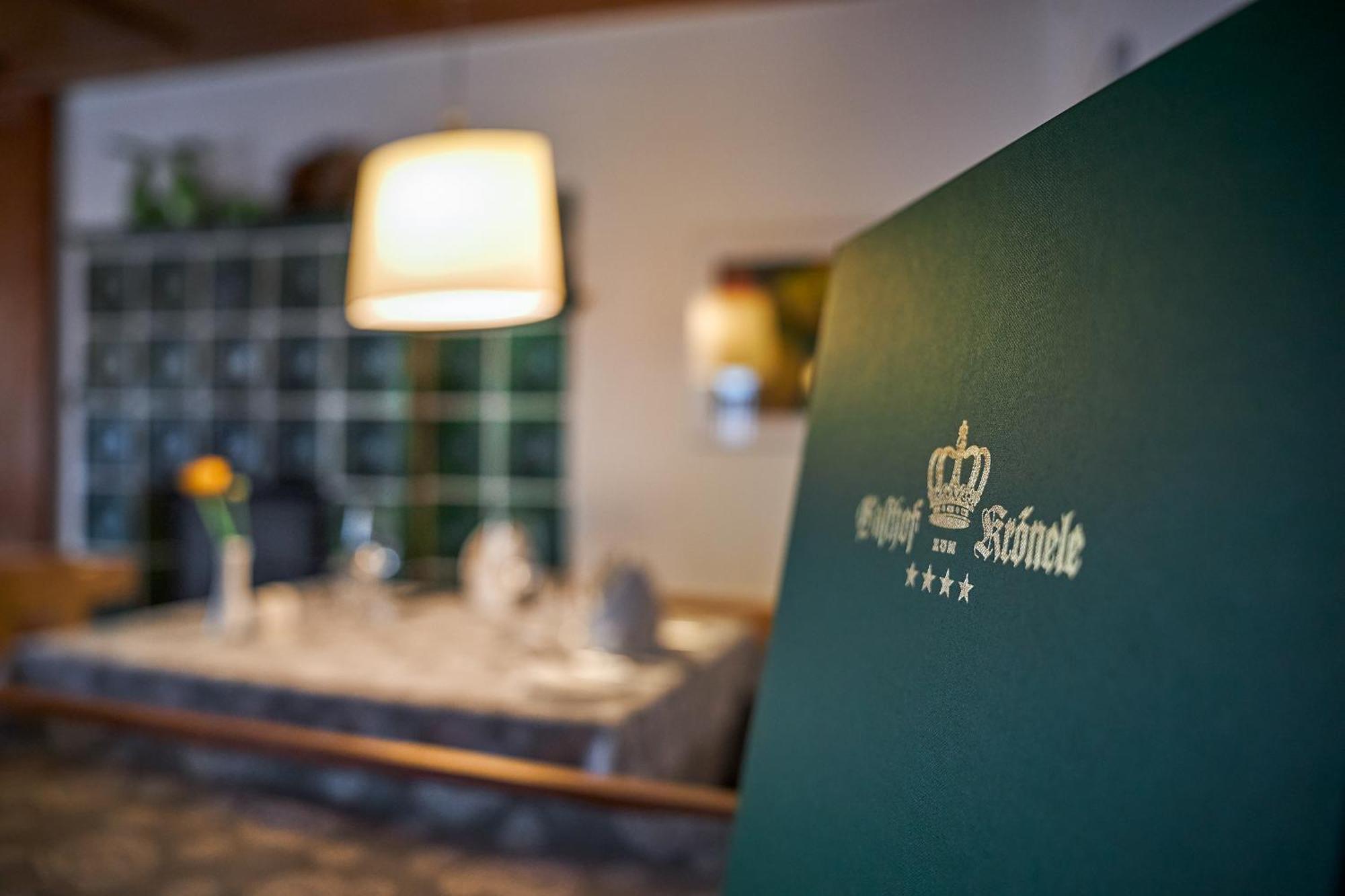Hotel Gasthof Kroenele Lustenau Extérieur photo